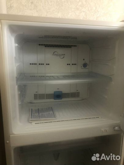 Холодильник на запчасти