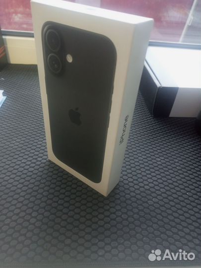 iPhone 16, 128 ГБ