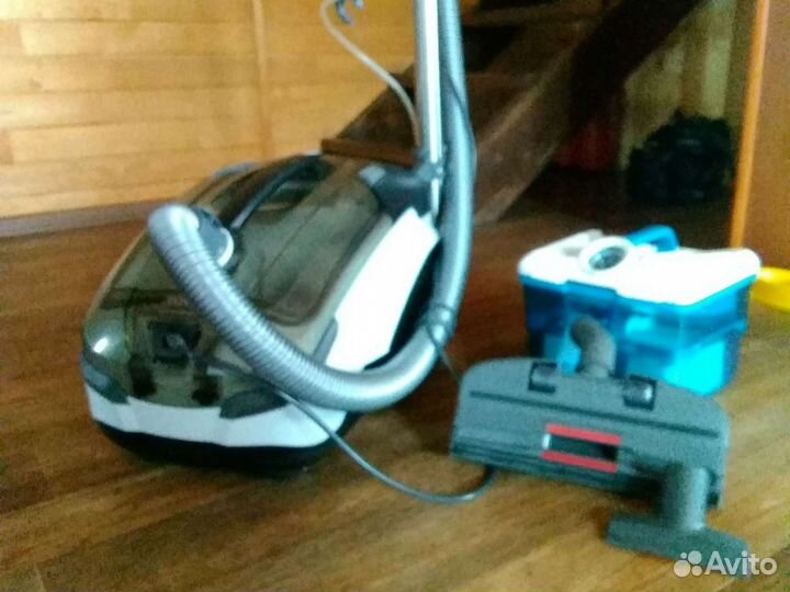 Пылесос моющий