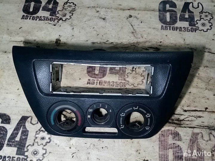 Накладка для Mitsubishi Lancer 9