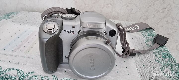 Компактный фотоаппарат Canon PowerShot S2 IS