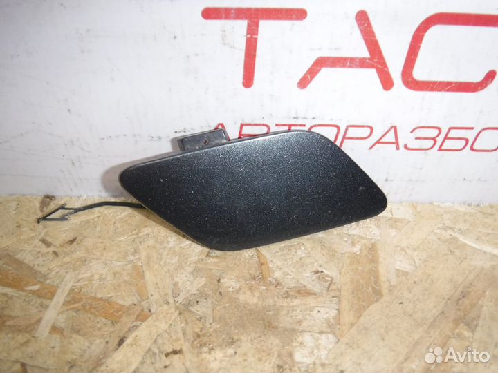 Заглушка буксировочного крюка задняя левая Audi Q7