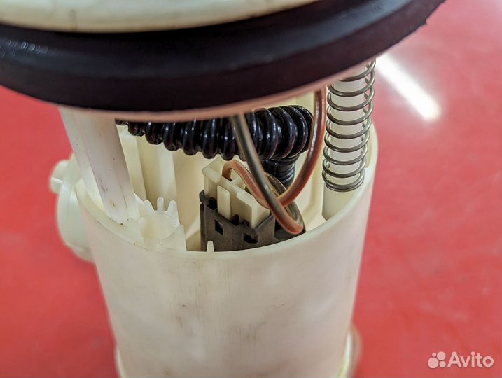 Насос топливный Volkswagen Pointer