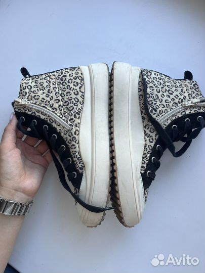 Кеды zara