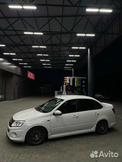 LADA Granta 1.6 МТ, 2017, 129 000 км