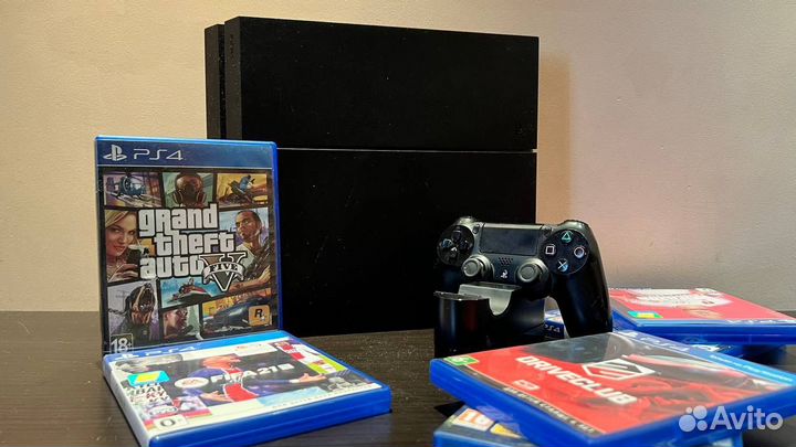 Sony PlayStation 4 FAT и Игры 440