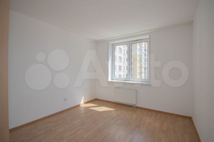 2-к. квартира, 64 м², 4/15 эт.