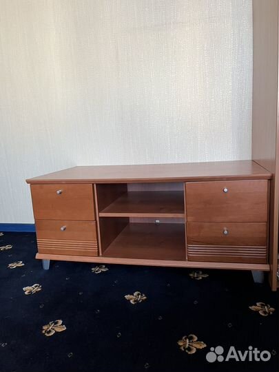 Полка настенная