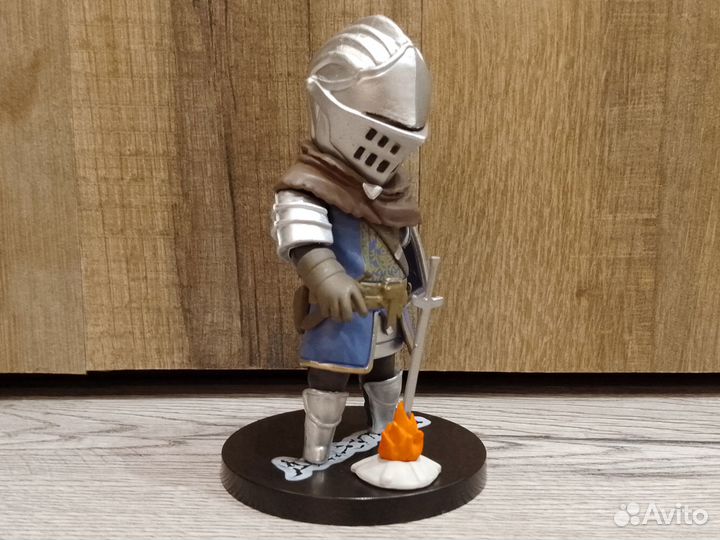 Фигурка малая chibi Oscar of Astora with bonfire D