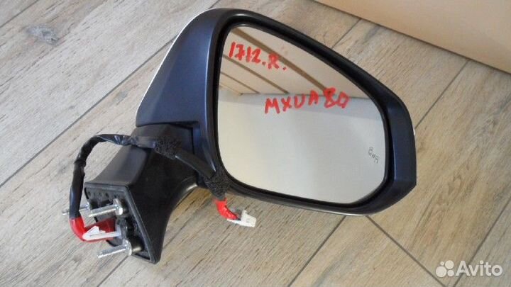 Уши на правую сторону 12K для автомобилей toyota harrier mxua80