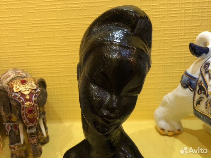 Статуя «женщина» СССР. Ручна работа