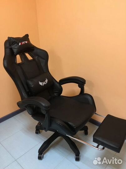 Кресло для игр. Игровое кресло с массажем