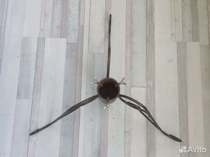 Держатель для елки