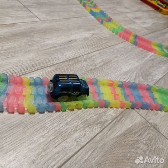 Дорога с машиной