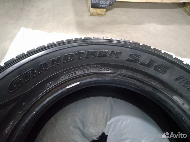 Dunlop Grandtrek SJ6 225/75 R16