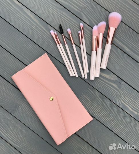 Набор кистей для макияжа