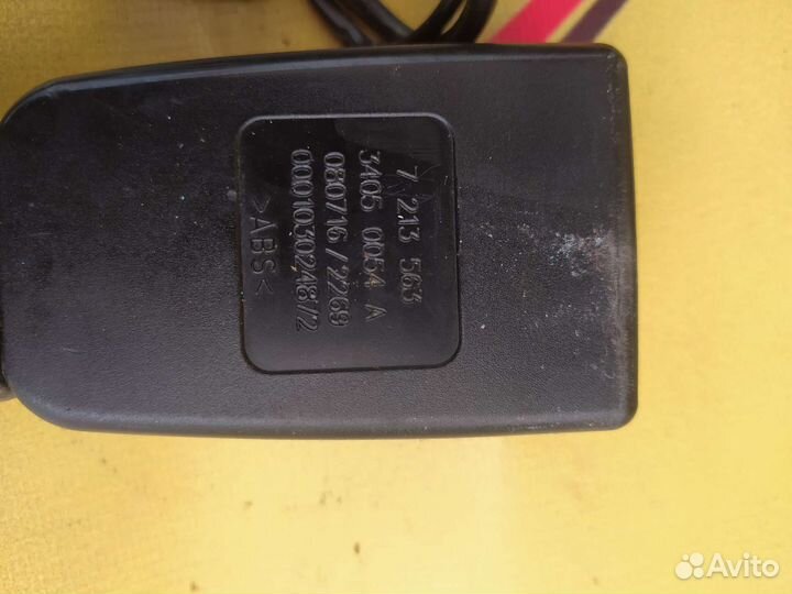 Bmw e9x e8x защёлка ремня безопасности