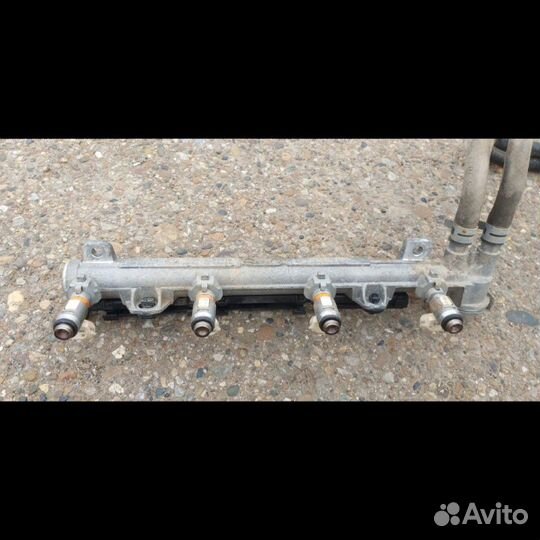 Рейка топливная/форсунка Skoda Octavia 1.4 BCA