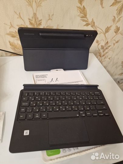 Чехол клавиатура для Galaxy Tab S8