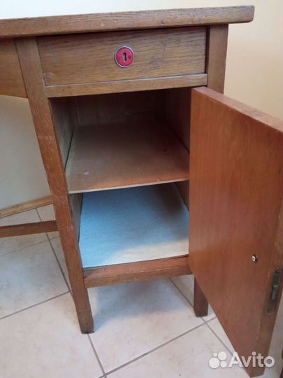 Стол старинный дубовый