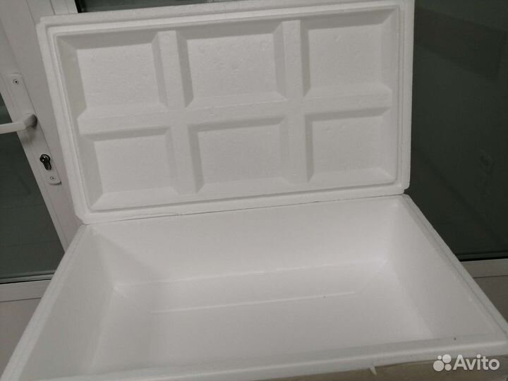 Термоконтейнер из пенопласта