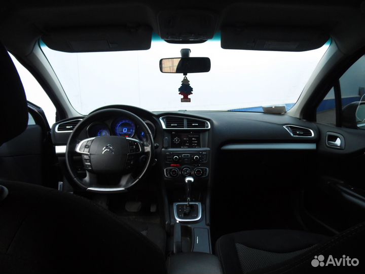 Разборка Ситроен С4 Б7 седан, запчасти Б/У