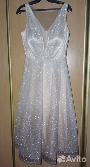 Платье на выпускной 