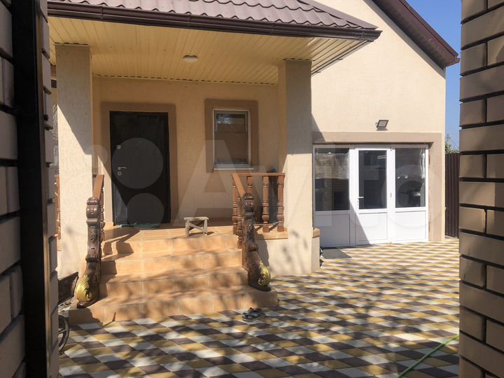 Дом 170 м² на участке 4 сот.