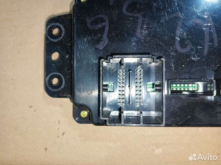 Блок упр климат контролем Jeep Grand Cherokee WK2