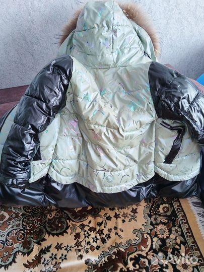 Продам детский пуховик