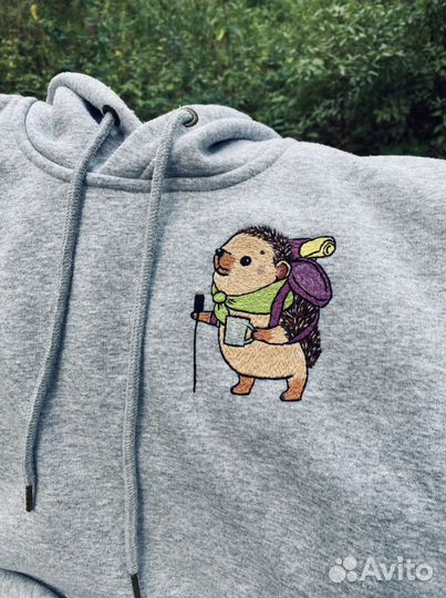 Ручная вышивка на одежде по любым эскизам