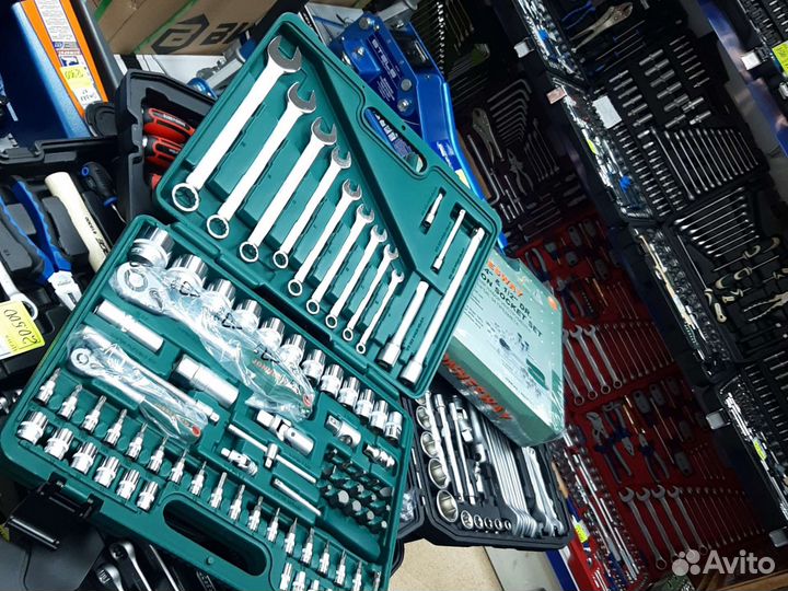 Набор инструментов jonnesway 82