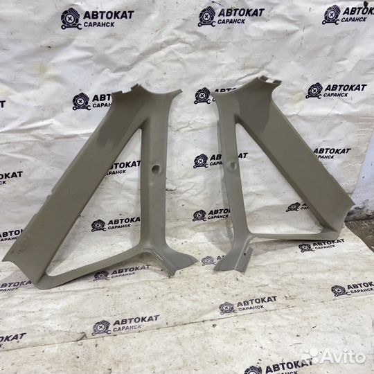 Обшивки задних стоек Daewoo Nexia