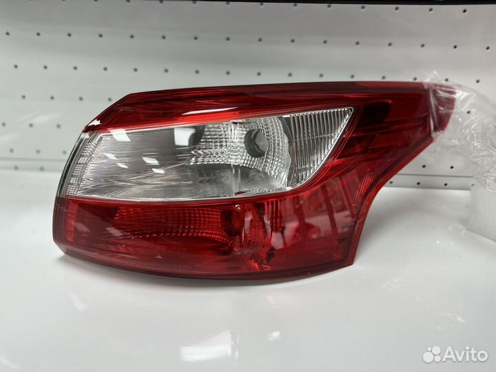 Фонарь задний ford focus 3 до рест