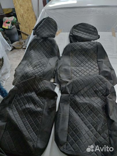 Универсальные чехлы