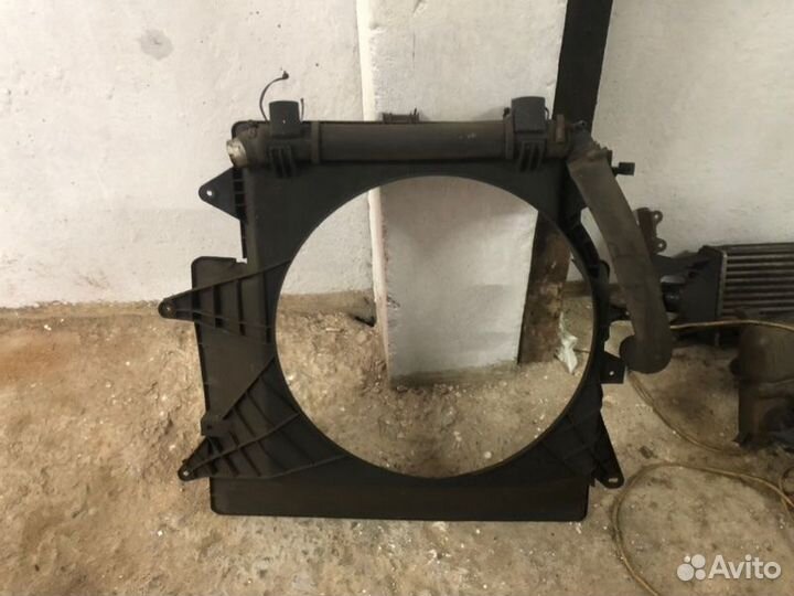 Диффузор передний Iveco Daily 4 3.0 D 2008