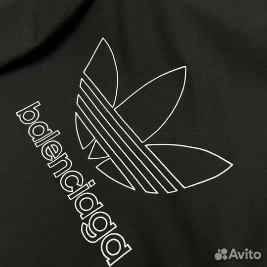 Balenciaga adidas футболка