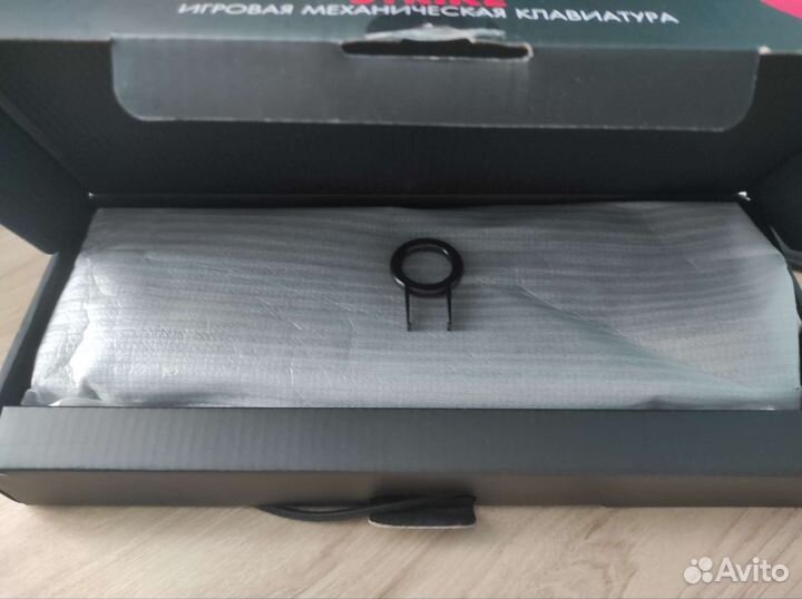 Клавиатура механическая dexp Strike, черная