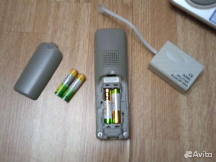 Телефон Panasonic на дачу или в гараж