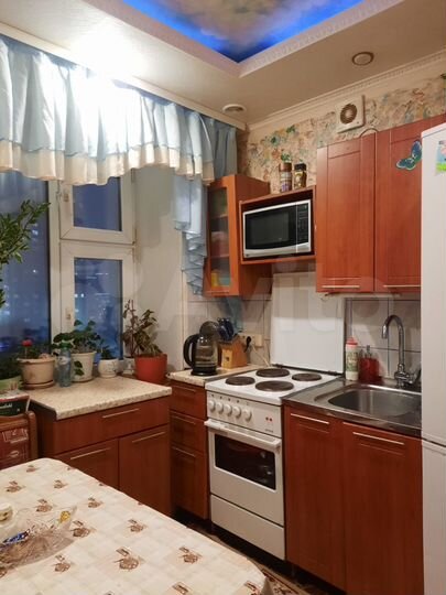 2-к. квартира, 45 м², 6/9 эт.