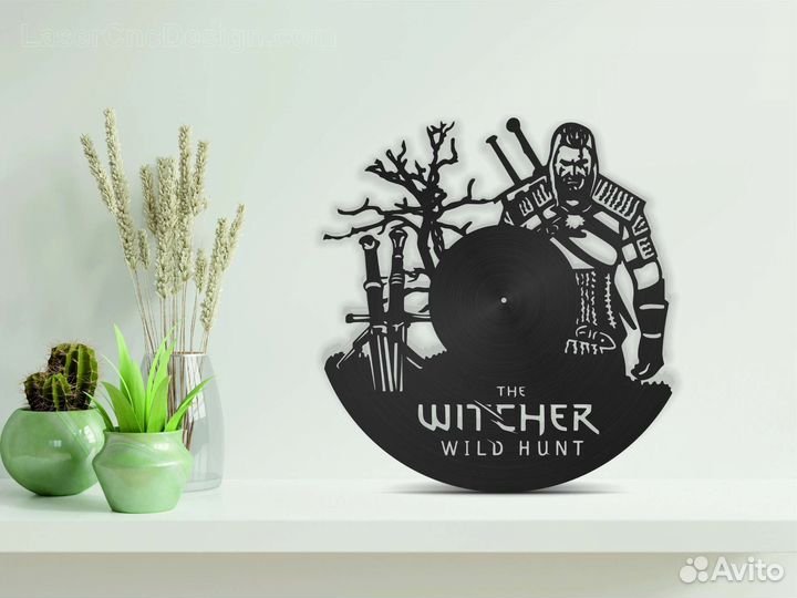 Часы из виниловых пластинок