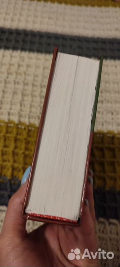 Продам книгу