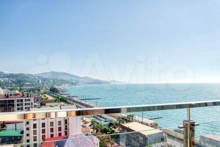 Гостиница с персоналом, 1827 м²