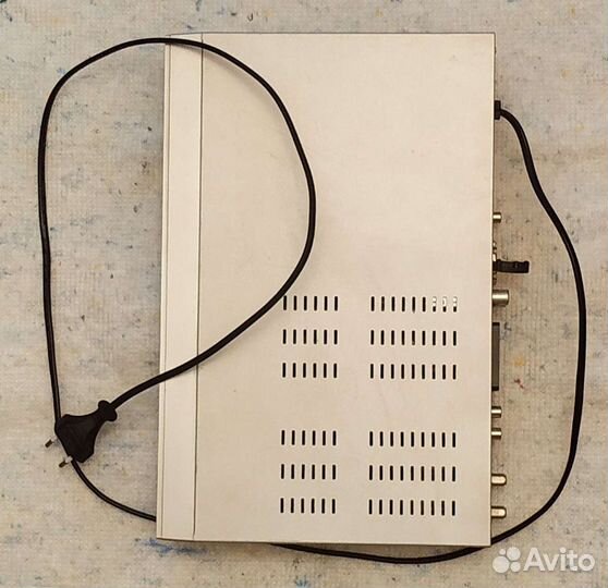 Спутниковые ресиверы Samsung DSB-B350V. Б.у