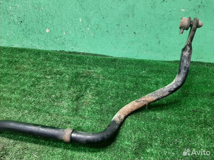 Стабилизатор передний Suzuki Grand Vitara 2010