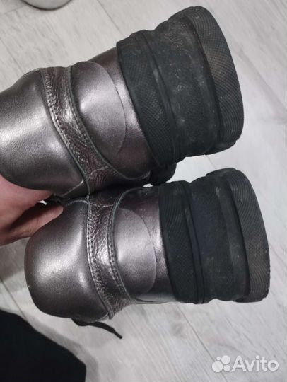 Ботинки ekonika бронза б/у 39-25 см