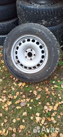 Nokian Tyres Hakkapeliitta 5 215/65 R16 102