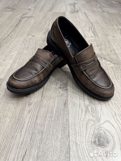 Лоферы для мальчика 35