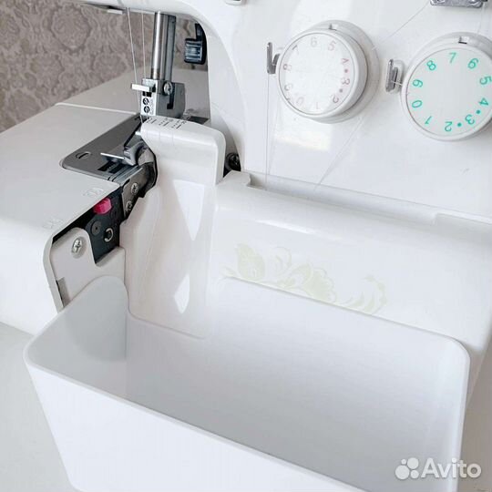 Мусоросборник/контейнер для оверлока Janome 210D