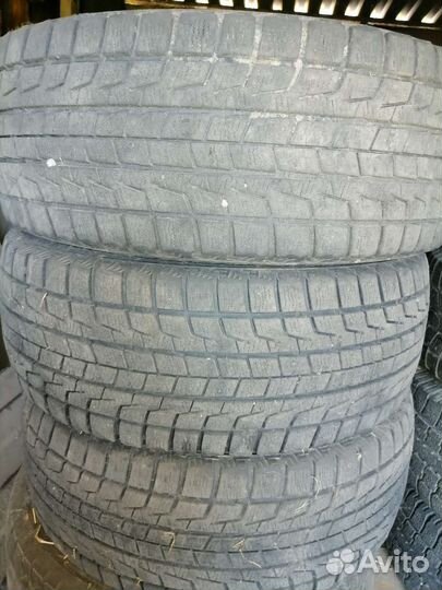 Bridgestone Blizzak Revo1 205/55 R16